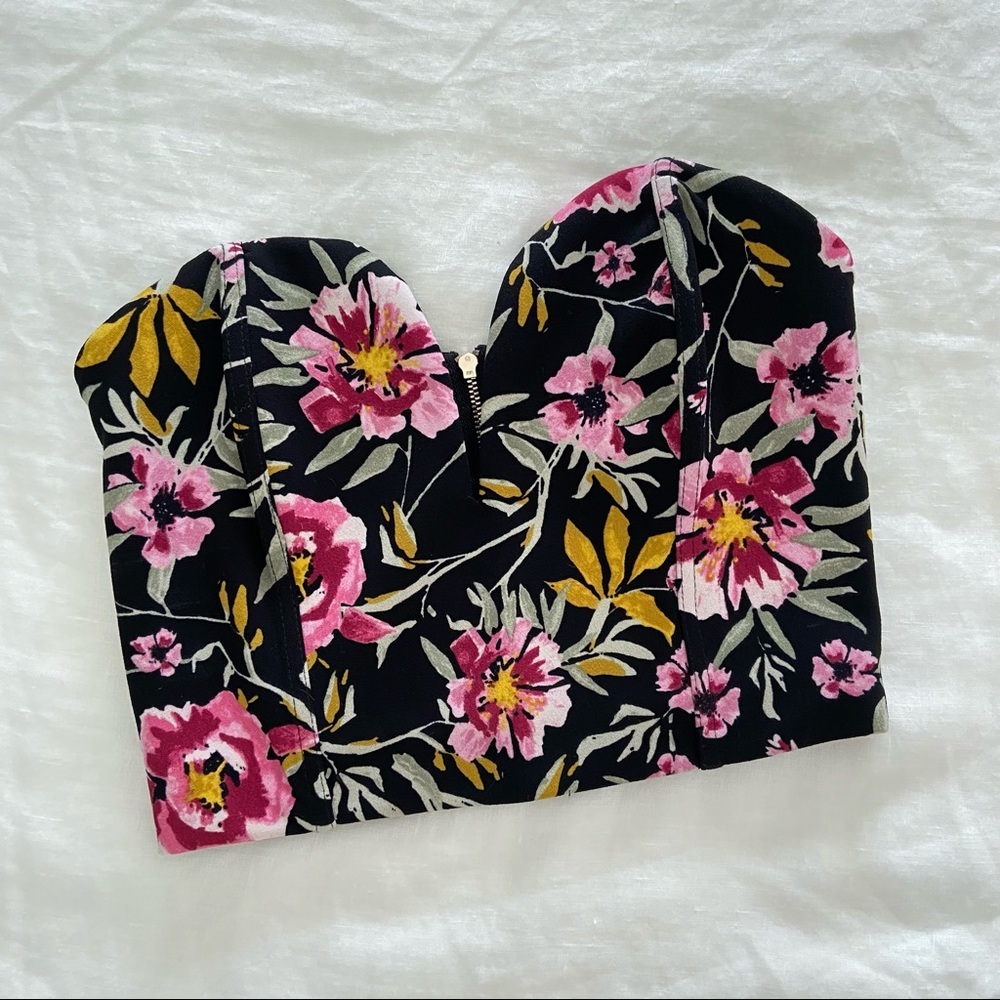 Dynamite Sleeveless Corset Top size XS